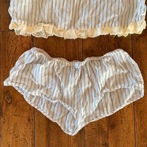 PJ set - Picture 3 of 5